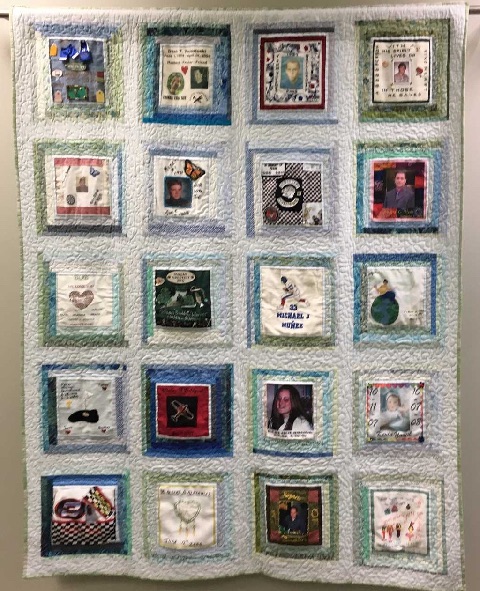 Image of Tribute Quilt 18